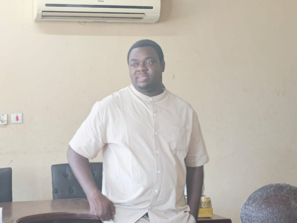 Christopher Bekyieriya picture